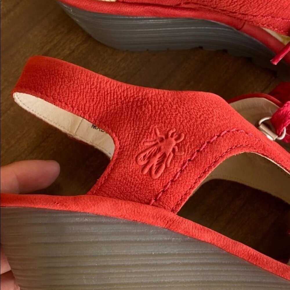 Fly London Ylfa Scarlet Red Leather Laced shoes 8 - Picture 7 of 11